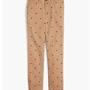 Women’s J Crew high-rise girlfriend chino pant size 8 camel w navy hearts💙